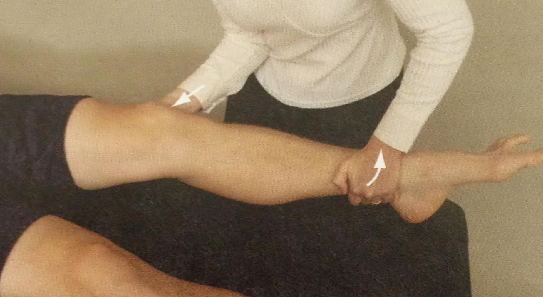 Valgus stress test procedure (source)