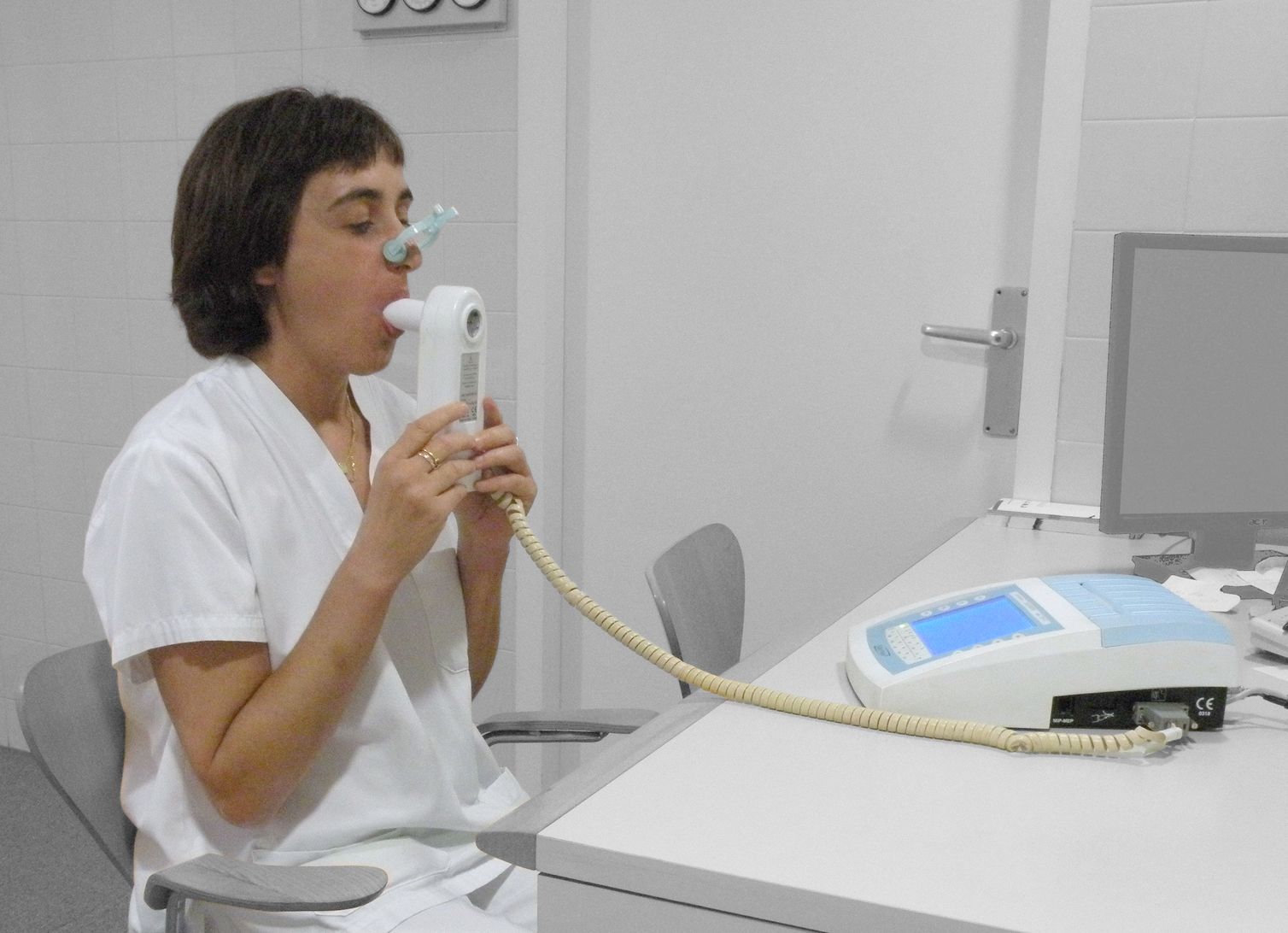 In the end the formal diagnosis of COPD is made using spirometry (source)